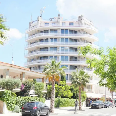 Apartment Bora 4-b