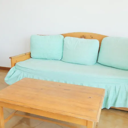 Bora 4-b Appartement Roses